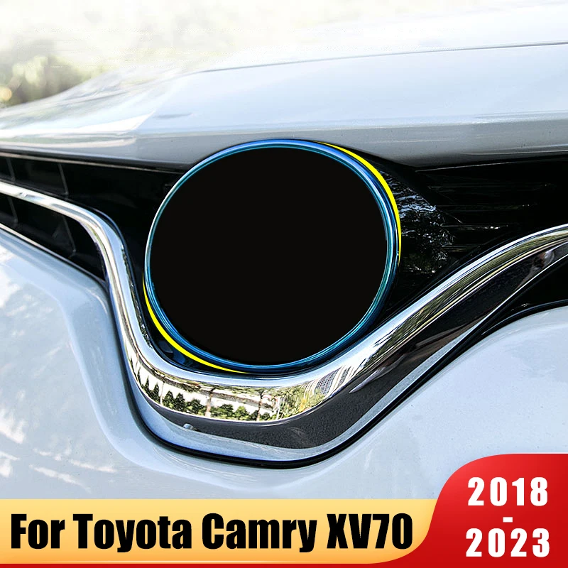 1 adet Araba Ön İzgara Logo Çevreleyen Halka dış dekorasyon Aksesuarları Toyota Camry İçin XV70 8th 2018-2020 2021 2022 2023