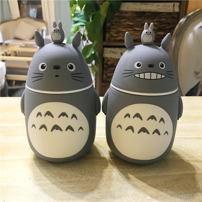 304 Paslanmaz Çelik Sevimli Karikatür Totoro Taşınabilir termos şişe Yaratıcı Anime Termos Bardak ve cam kupa Vakum Şişeler Şişe