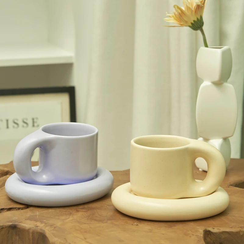 Iskandinav Seramik Kupa ile Fincan Tabağı Kahve fincanı bardak ve altlıklar Ev Ofis çay kahve fincanı s Kore Kupa seramik tabak