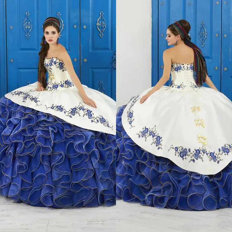 Ruffled Çiçek Quinceanera Elbiseler Straplez Kabarık Etek Dantel Nakış Prenses Tatlı 16 Kız Masquerade Balo Elbise